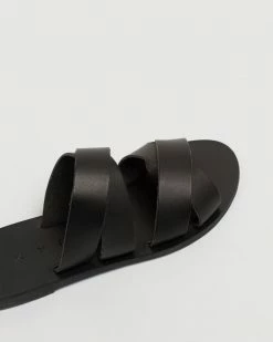 Kyma Vacation Kalamos Leather Cross-Strap Sandal