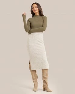 Hua Shang Group (H.K.) Ltd Kimberly Ruched Long-Sleeve Tee