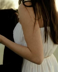 Fashion Apparels Sofia Pleated Cropped Top Vacation