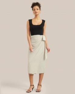 Sky Ocean Development Limited Alexis Keyhole-Back Sweater Tank Clothing