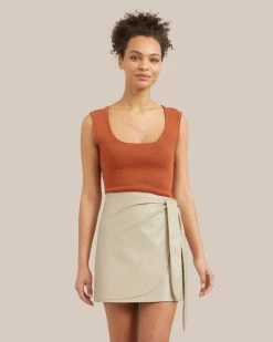 Sky Ocean Development Limited Clothing Alexis Keyhole-Back Sweater Tank