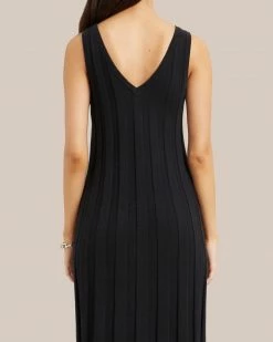 Sky Ocean Development Limited Vacation Anina Reversible Wide Rib Dress