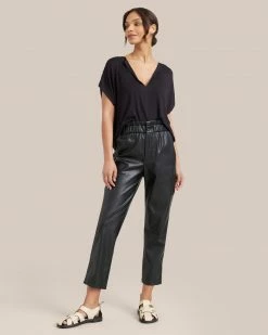 UBASE INTERNATIONAL, INC. Demi V-Neck Short-Sleeve Tee Lounge