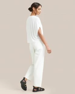 UBASE INTERNATIONAL, INC. Demi V-Neck Short-Sleeve Tee Lounge