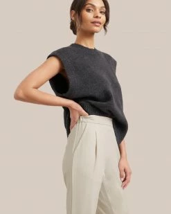 Hua Shang Group (H.K.) Ltd Jackson Cropped Trouser