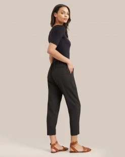 UBASE INTERNATIONAL, INC. Jordy Square-Neck Short-Sleeve Tee