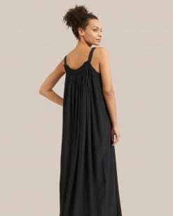 GRADE AND GATHER Clothing Matilda Sleeveless Smocked Maxi Dress