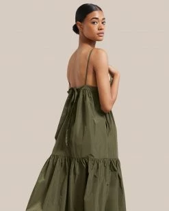 Hua Jia Oralia Taffeta Sweetheart Neck Tiered Dress