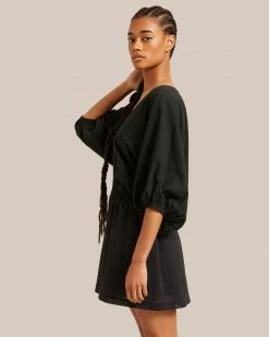 Fashion Apparels Sirena V-Neck Organic Cotton Blouse Vacation