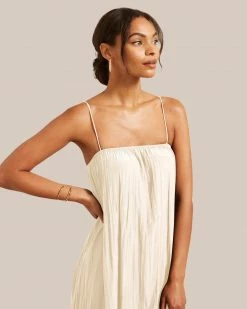 Hua Jia Vacation Solange Crinkled Maxi Dress