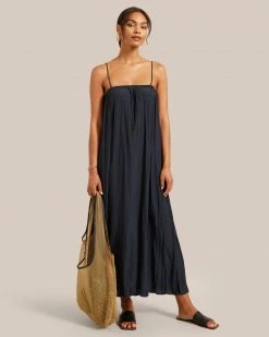 Hua Jia Vacation Solange Crinkled Maxi Dress