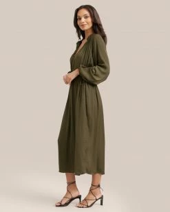 Alohas Strappy Heel Sandal