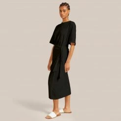 Hua Shang Group (H.K.) Ltd Clothing Tove T-Shirt Wrap Maxi Dress
