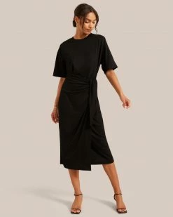 Hua Shang Group (H.K.) Ltd Clothing Tove T-Shirt Wrap Maxi Dress