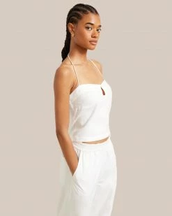 Hua Jia Yessy Linen Halter-Neck Top